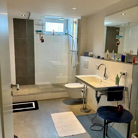 Schicke Einliegerwohnung Apartmán *